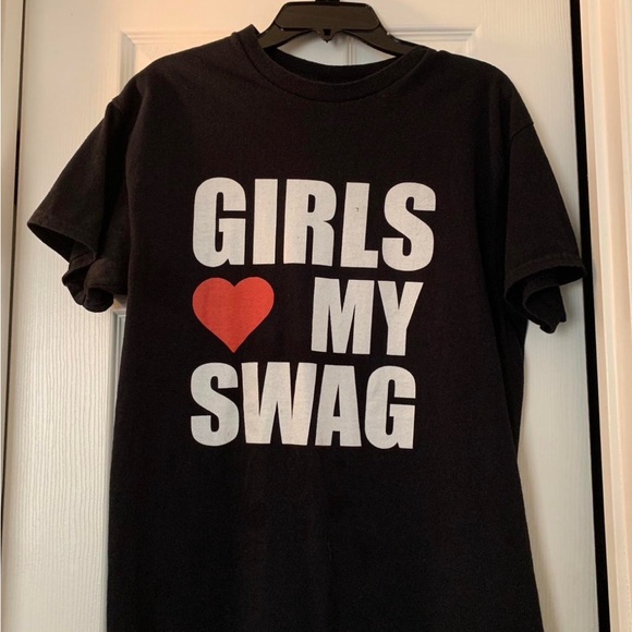 GIRLS LOVE MY SWAG TEE - Picture 1 of 4